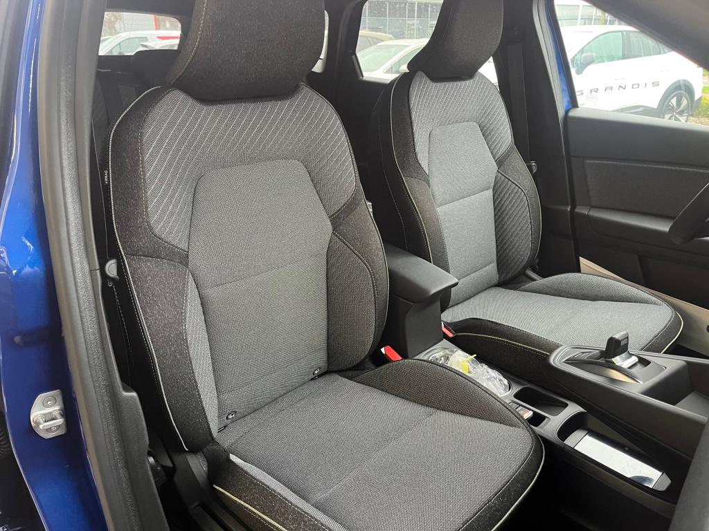 Mitsubishi Grandis 1.8 hev intense+