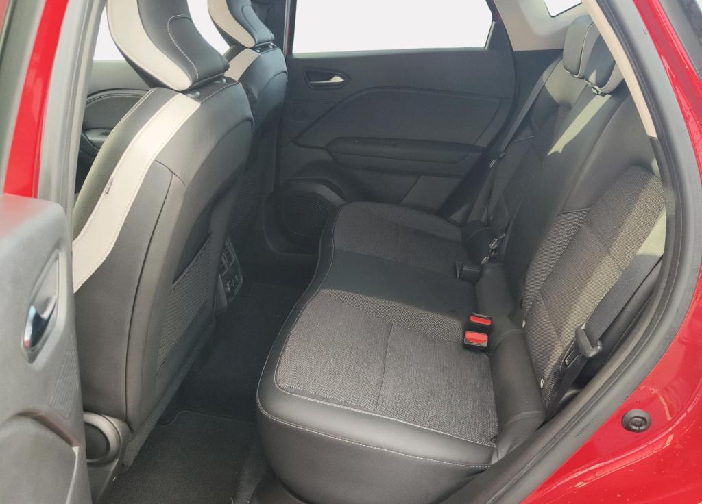 Renault Captur 1.6 e-tech full hybrid 145 techno