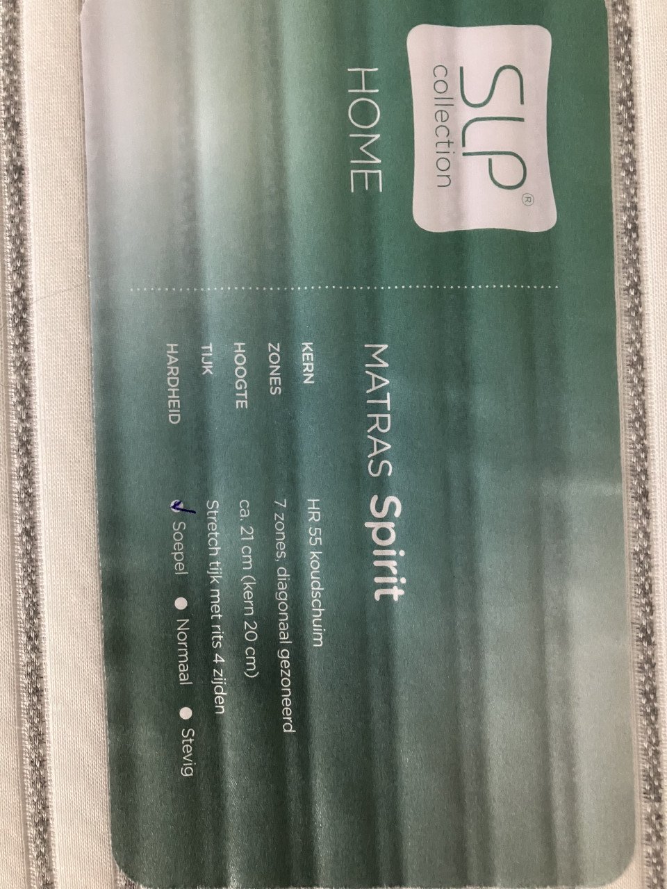 Matras vrijwel nieuw 140 x 210