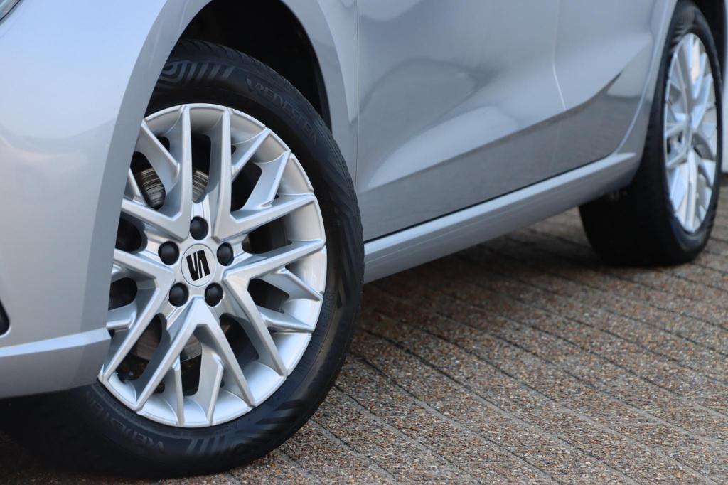 Seat Ibiza 1.0 ecotsi xcellence 115pk