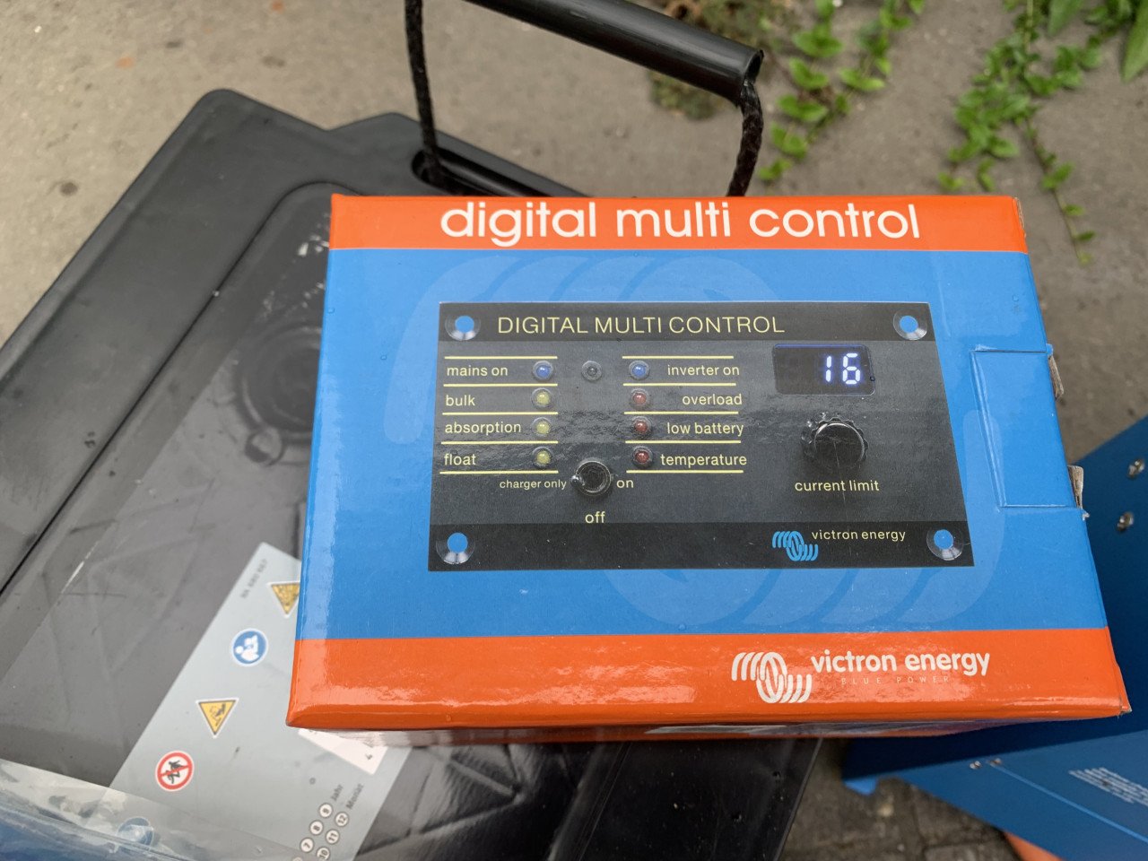 Victron Multiplus 12/2000/80-32 230v met toebehoren