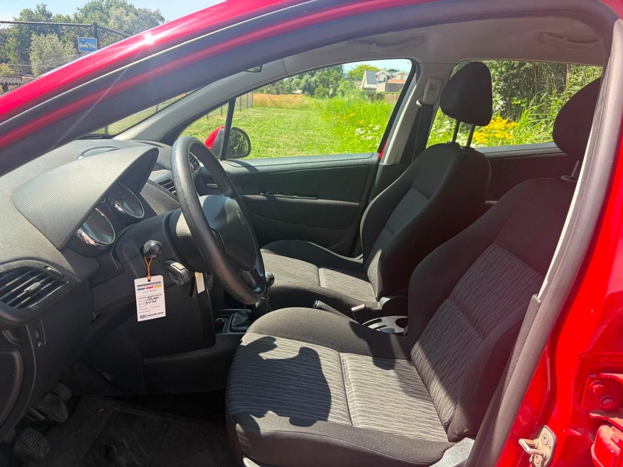 Peugeot 207 SW 1.4 XR Airco PDC CCT 2011 jaar apk