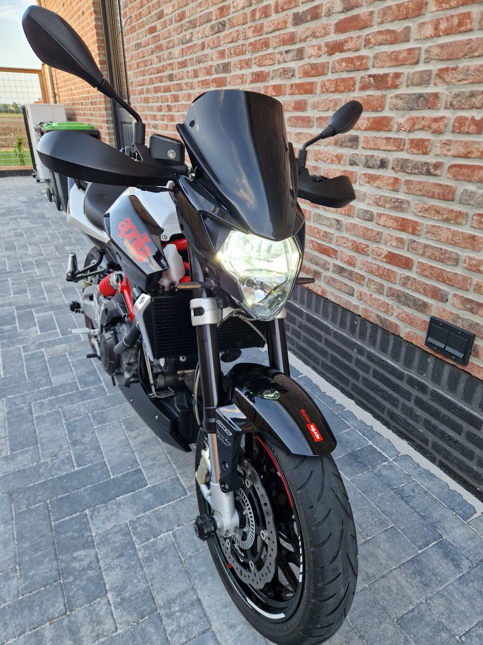 Aprilia Shiver 750 SL ABS