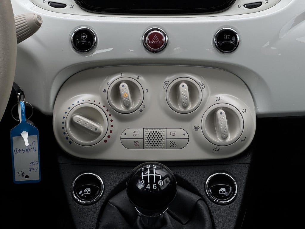 Fiat 500 1.0 hybrid lounge | cruise control | airco | apple carplay/android