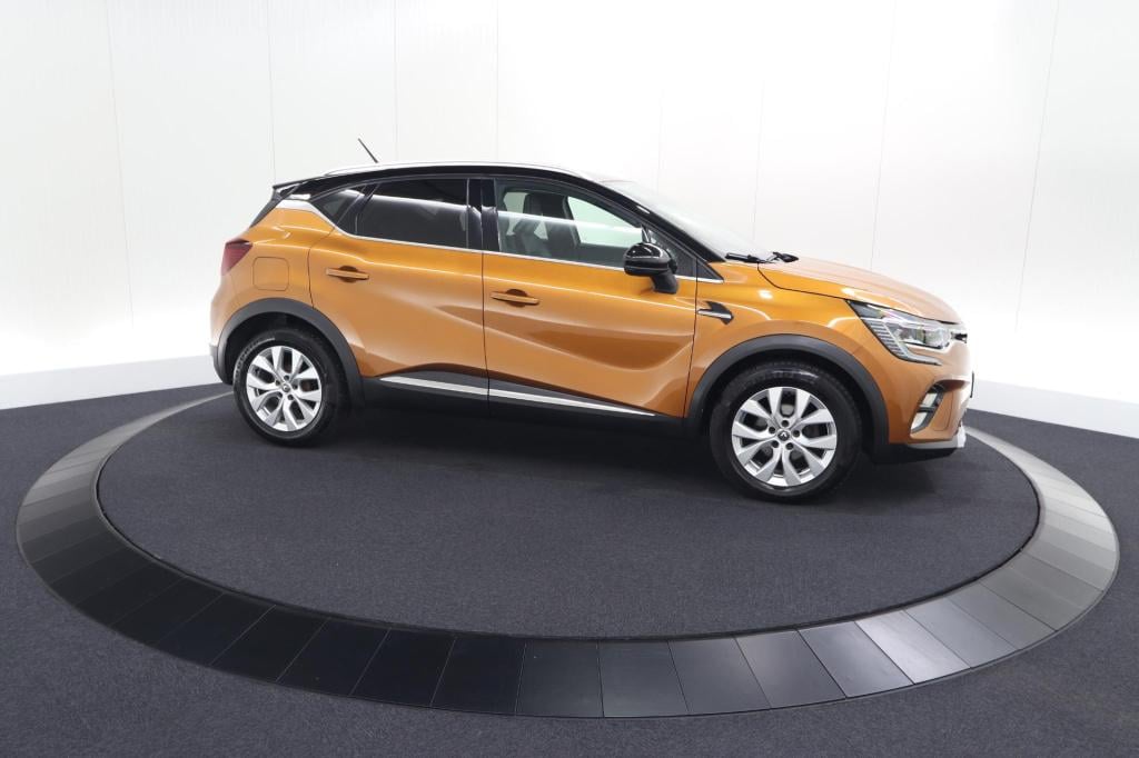 Renault Captur tce 130 edc intens | trekhaak | adaptieve cruise control | c
