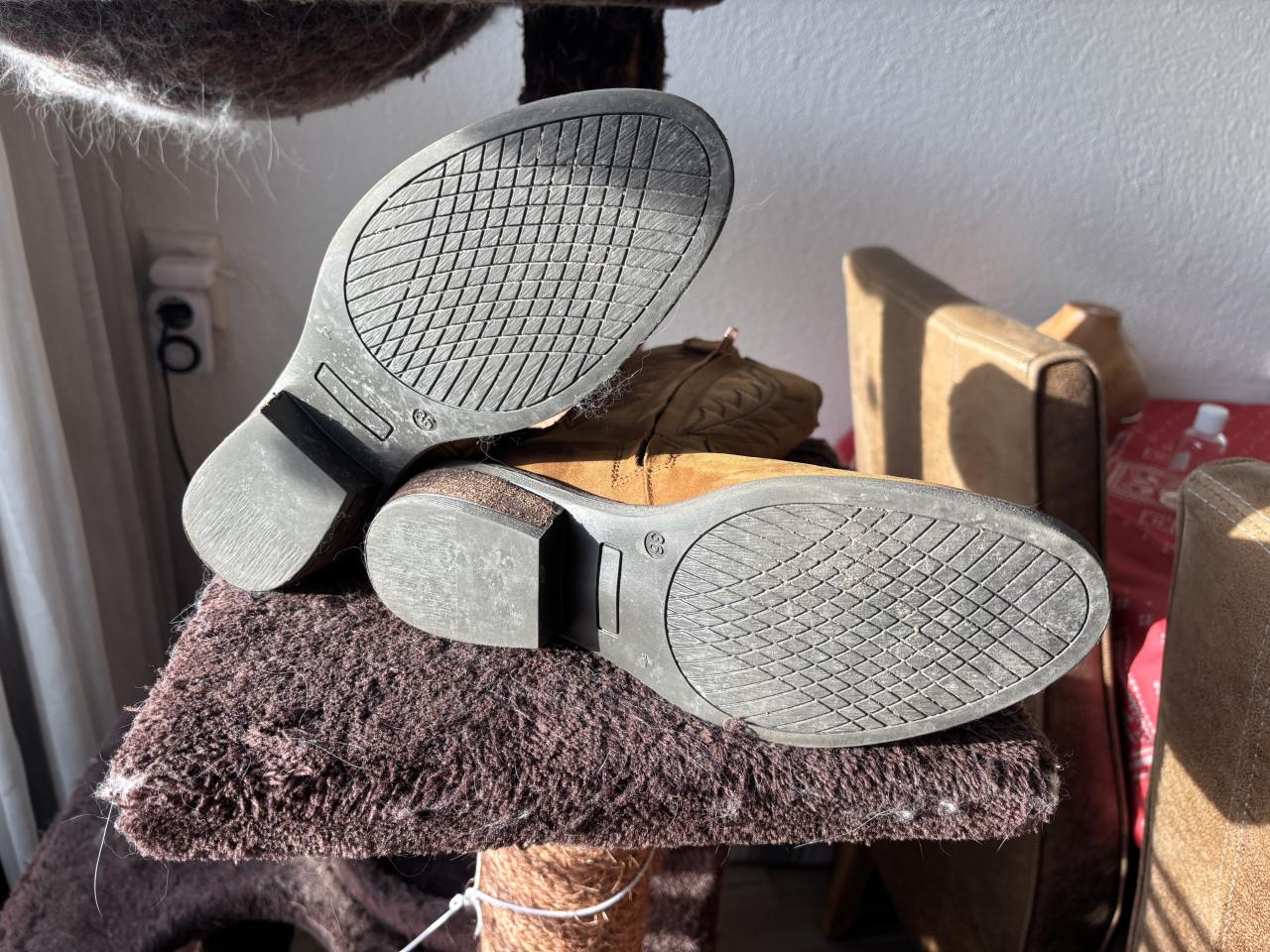 Bruine Laarzen maat 36