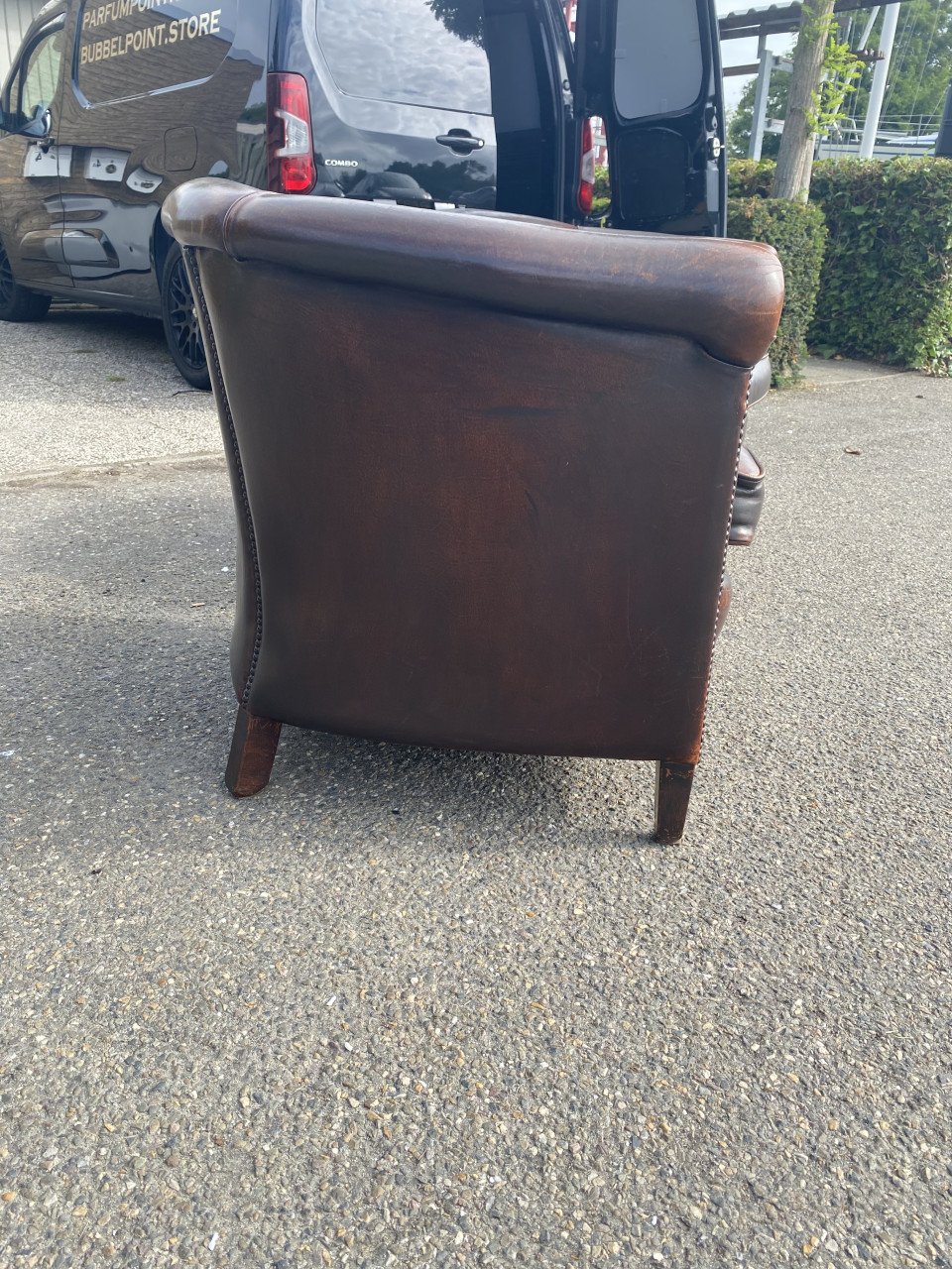 Bendic set 2 clubchairs schapenleren fauteuils