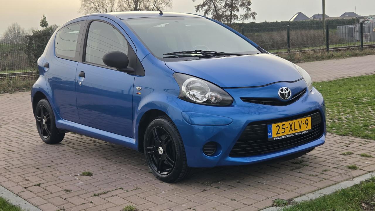 Toyota Aygo uit 2012  | 118.542KM + NAP | 5-Deurs | APK 03-2027 | IZGST.