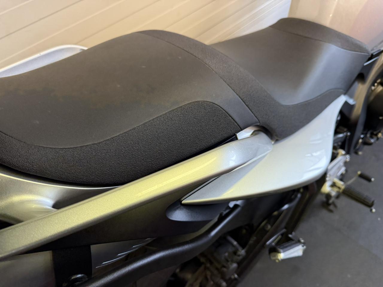 Yamaha FZ6 Fazer | Compleet | Topkoffer | Zeer netjes