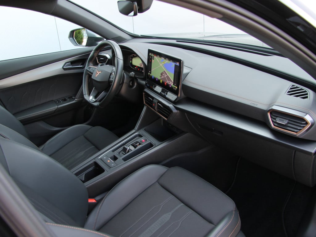 Cupra Formentor 1.4 e-hybrid 245pk | acc | 360 camera | trekhaak