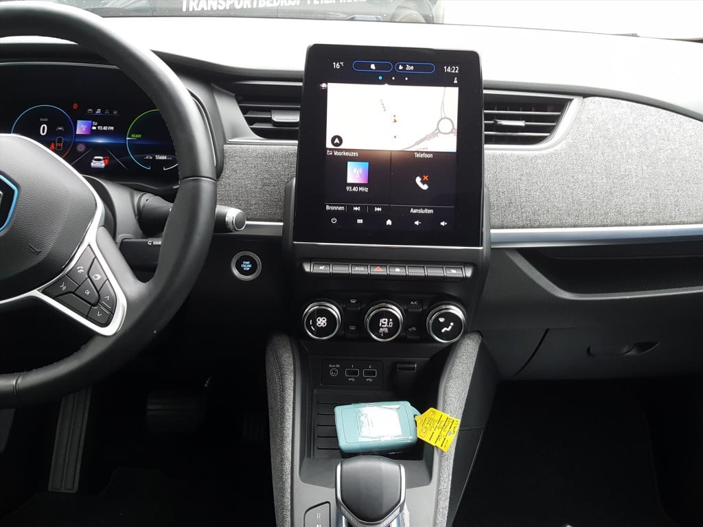 Renault Zoe 135pk intens (batterijkoop) 52kwh 3-fase navi | achteruitrijcam