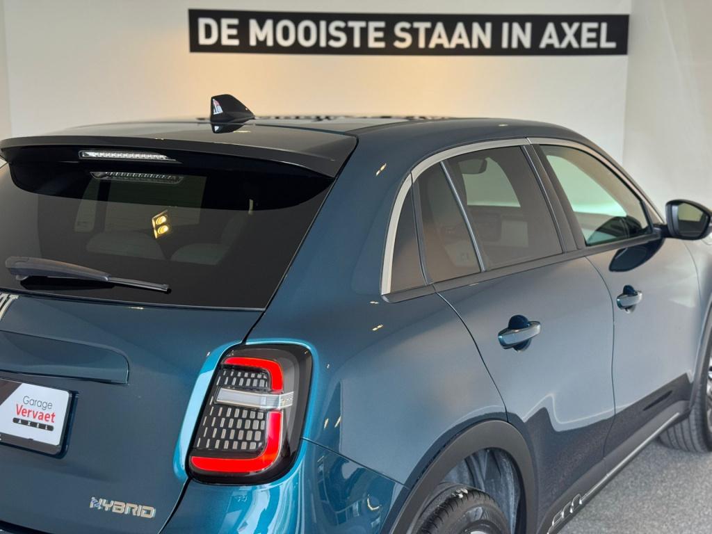 Fiat 600 1.2 hybrid la prima