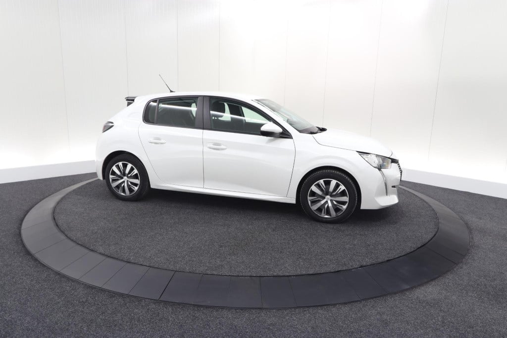 Peugeot 208 puretech 100 eat8 active | trekhaak | parkeersensoren | navigat