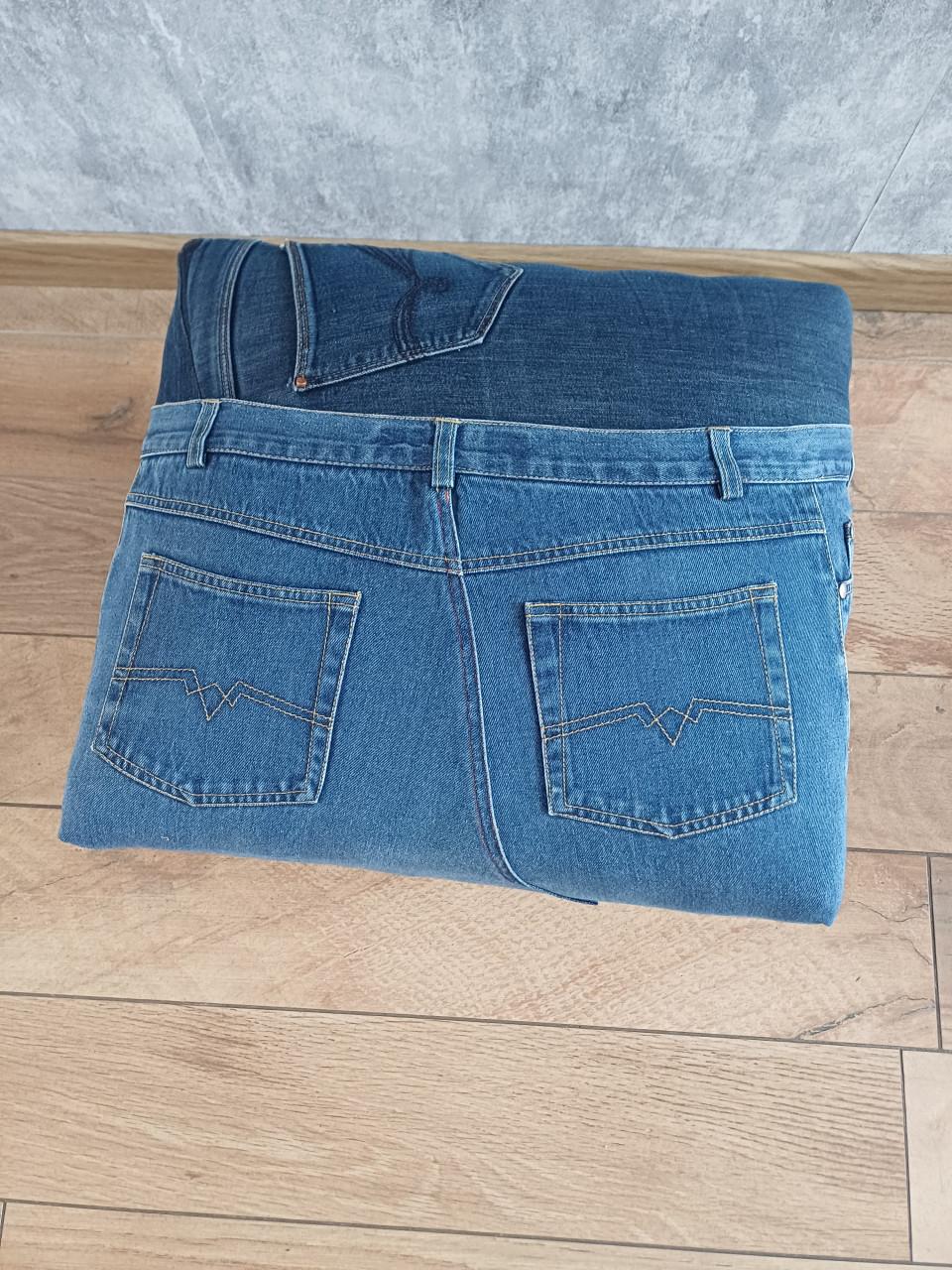 Krukje / hooker / voetenbankje