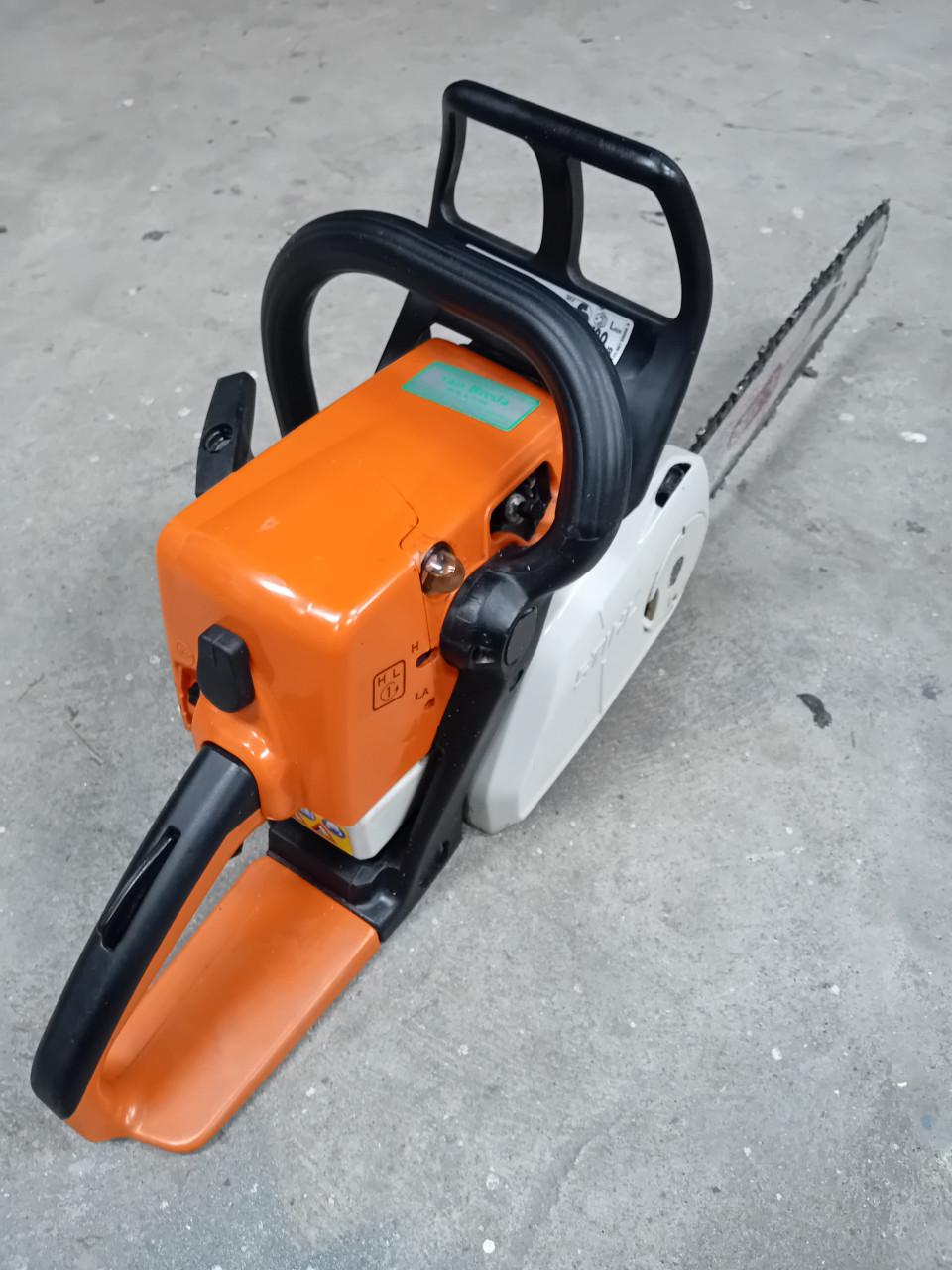 Stihl MS230c kettingzaag