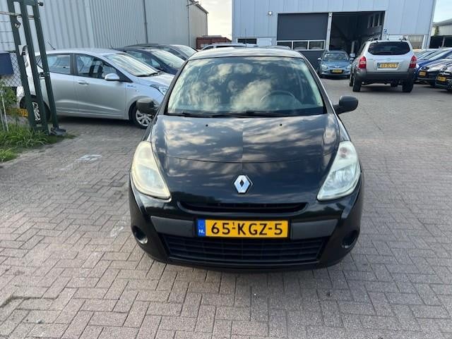 Renault Clio 1.2 special line