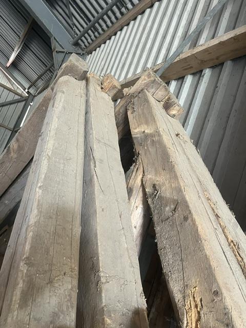 Houten spanten ( 4 stuks )