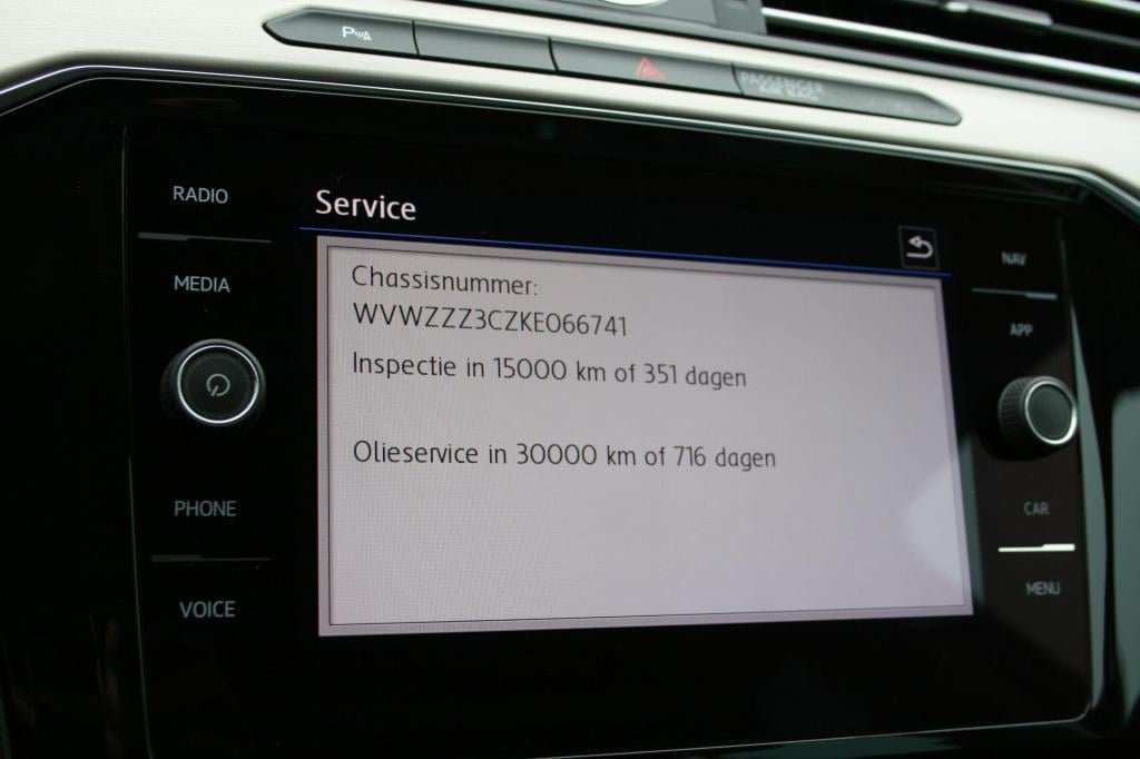 Volkswagen Passat variant 1.5 tsi highline