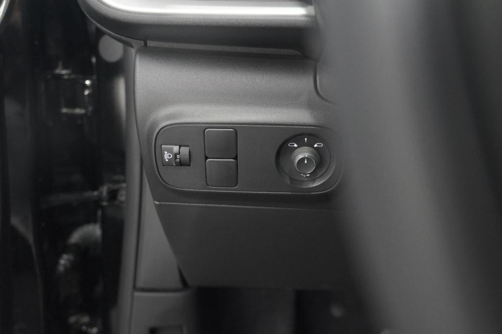 Citroen C3 puretech 110 eat6 max | apple carplay | parkeersensoren | 16 inc
