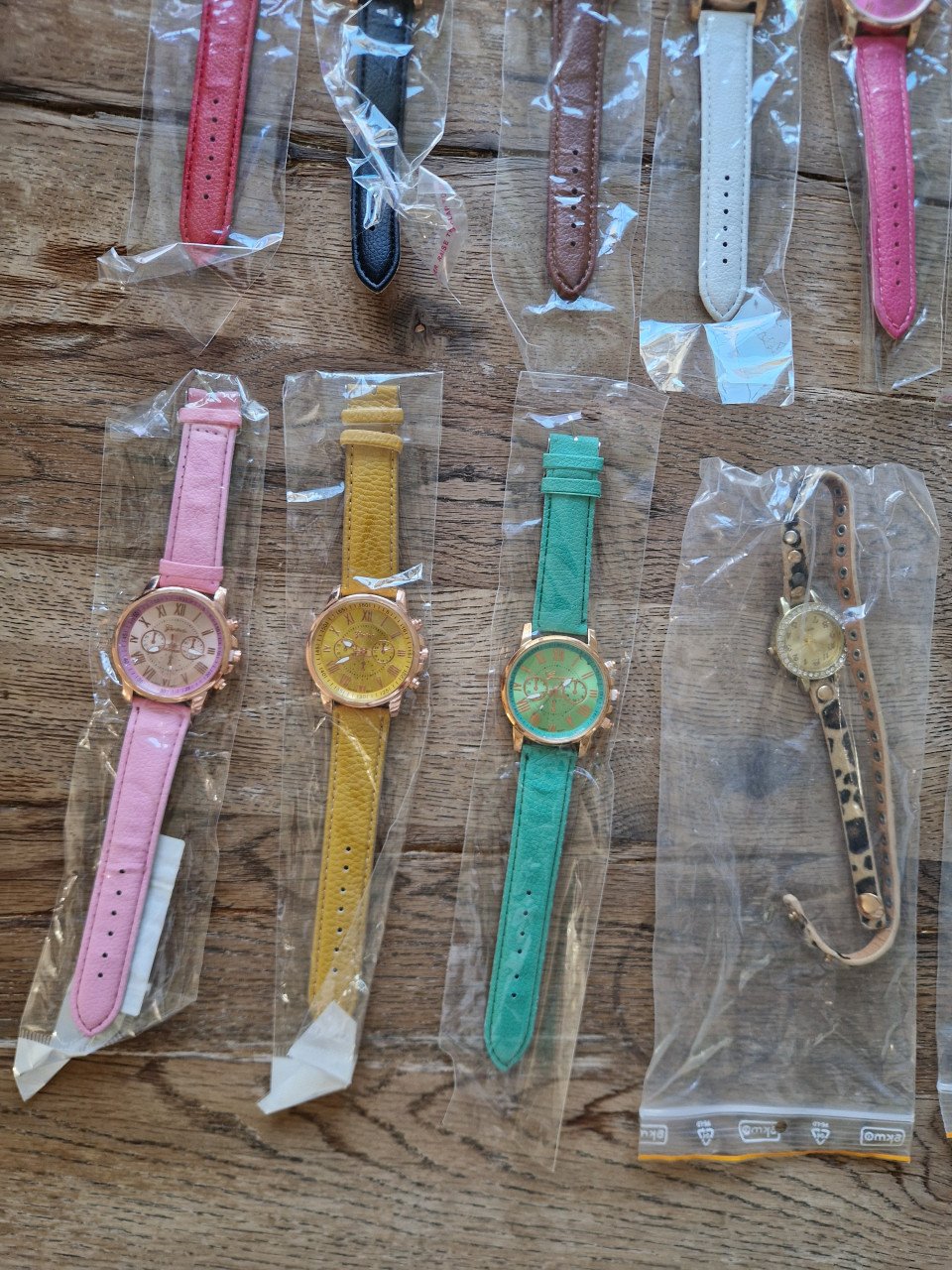 Horloges dames/heren/kinderen 15 stuks NIEUW