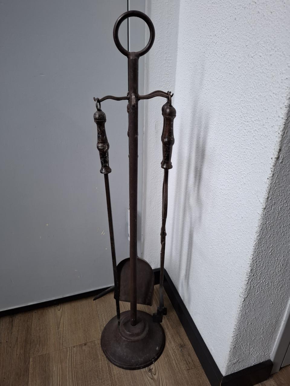 Gietijzeren haardset