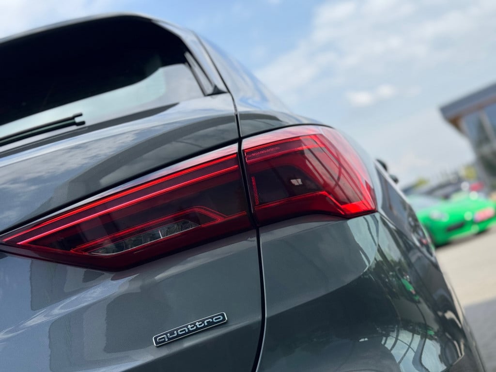 Audi Q3 40 tfsi quattro advanced * panoramadak * leder * led * camera