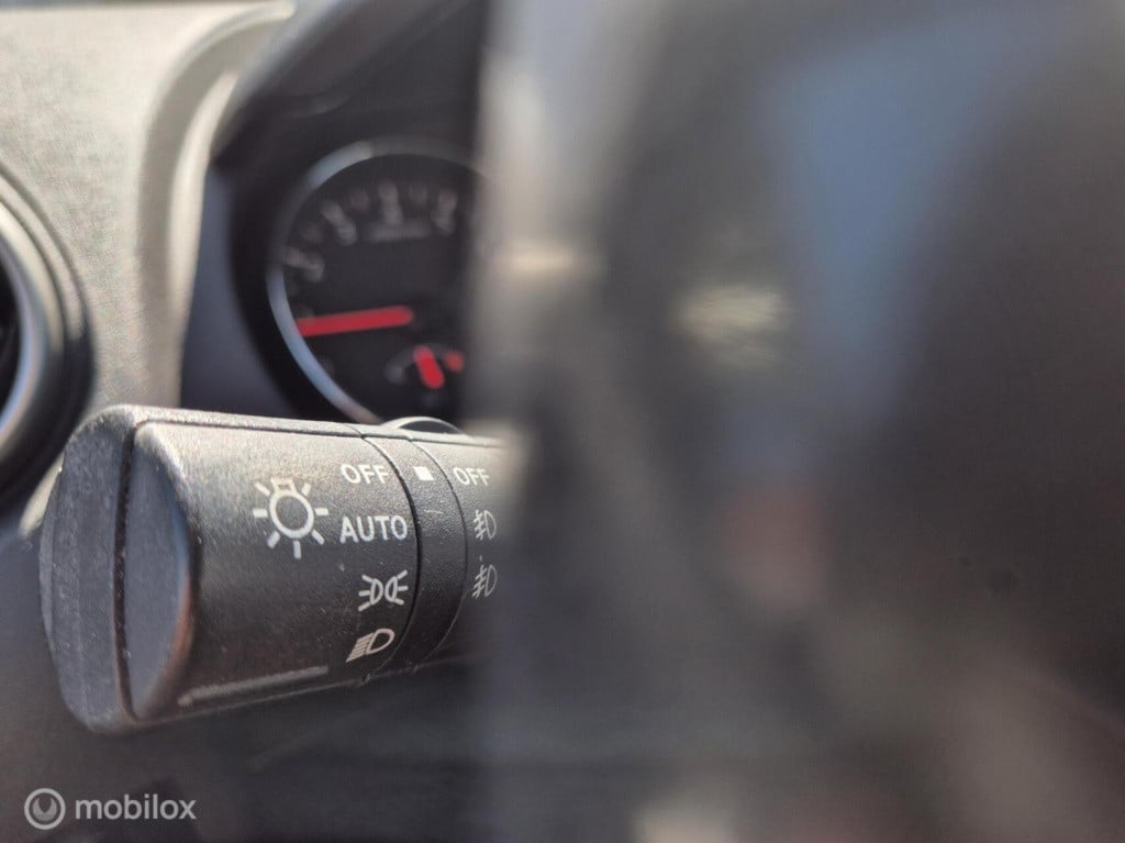 Nissan Qashqai 2.0 tekna / origineel nederlands / automaat / achteruitrijca