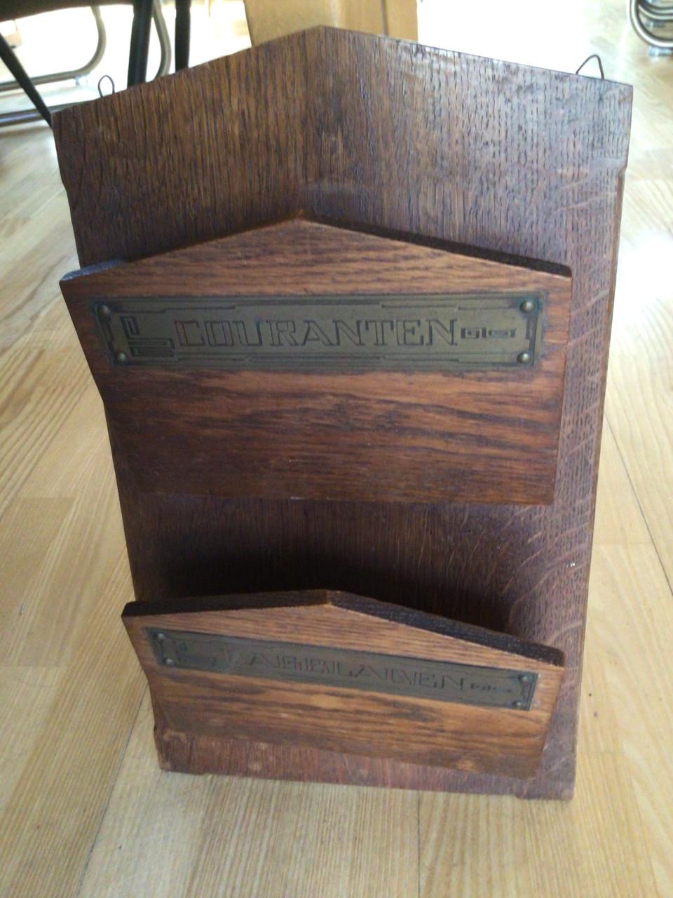 Vintage dagbladhouder