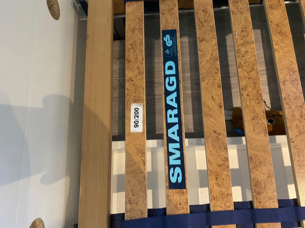 Bed 90x200 (IKEA  MALM)