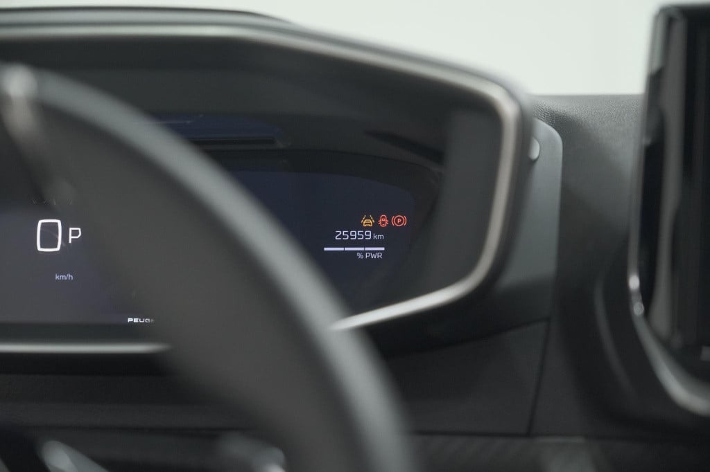 Peugeot 2008 hybrid 136 e-dsc6 gt | 360 camera | adaptieve cruise control |