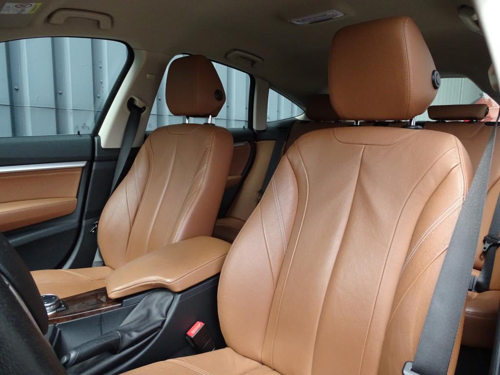 BMW 3-serie gran turismo 328i xdrive high executive | hud | el. trekhaak | 