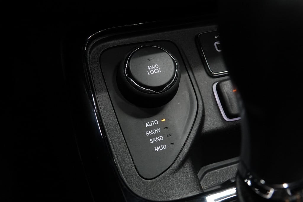 Jeep Compass 1.4 multi-air 4x4 | pano | acc | camera |