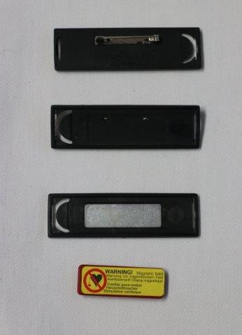 Badges Merk: Durable Met pin 17 x 67 mm Code: 8133 Per stuk: €.1,00 Totaal