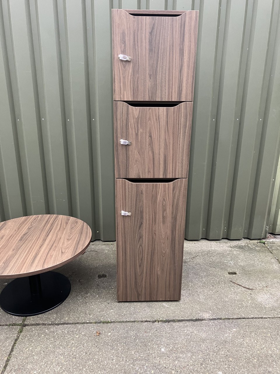 Locker kasten 182 hg x45 br x 50 dp. De laatste