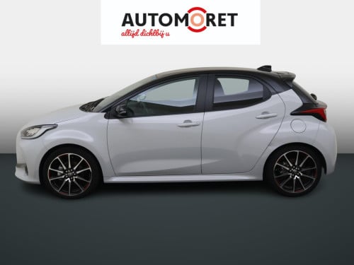 Toyota Yaris 1.5 hybrid 130 gr sport