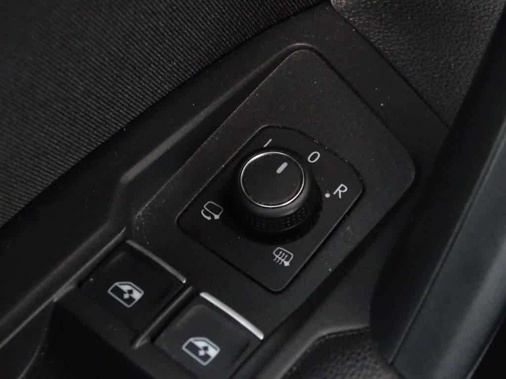 Volkswagen Tiguan 1.4 tsi act highline business r aut | r line | trekhaak |