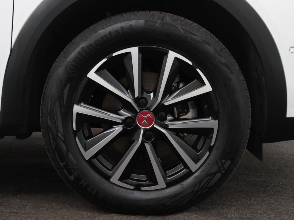 Ds Ds 3 e-tense performance line 54 kwh | achteruitrijcamera | draadloos ap