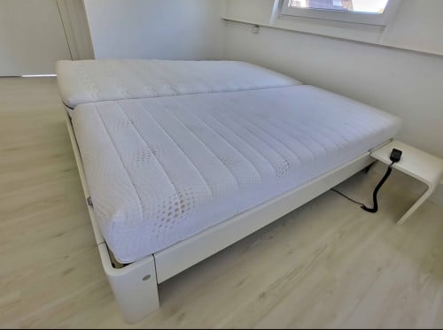 Schone en nette matrassen (1 auping) + bedbodems met functies