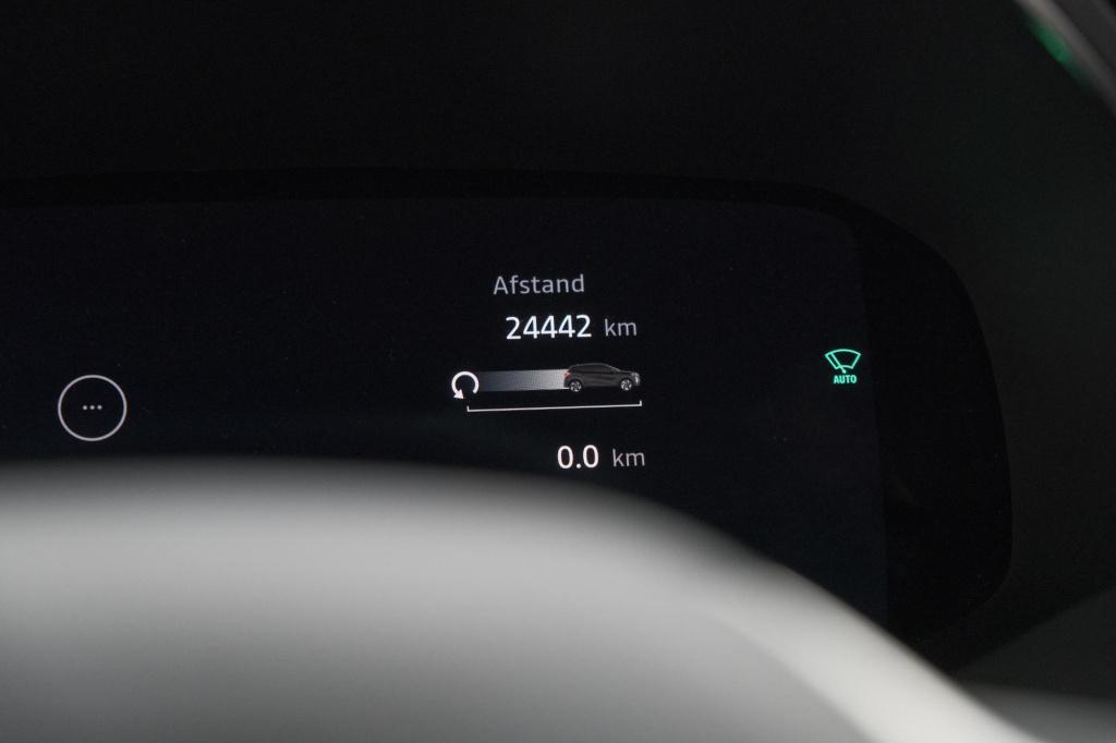 Renault Captur 1.6 e-tech full hybrid 145 techno | camera | navigatie | app