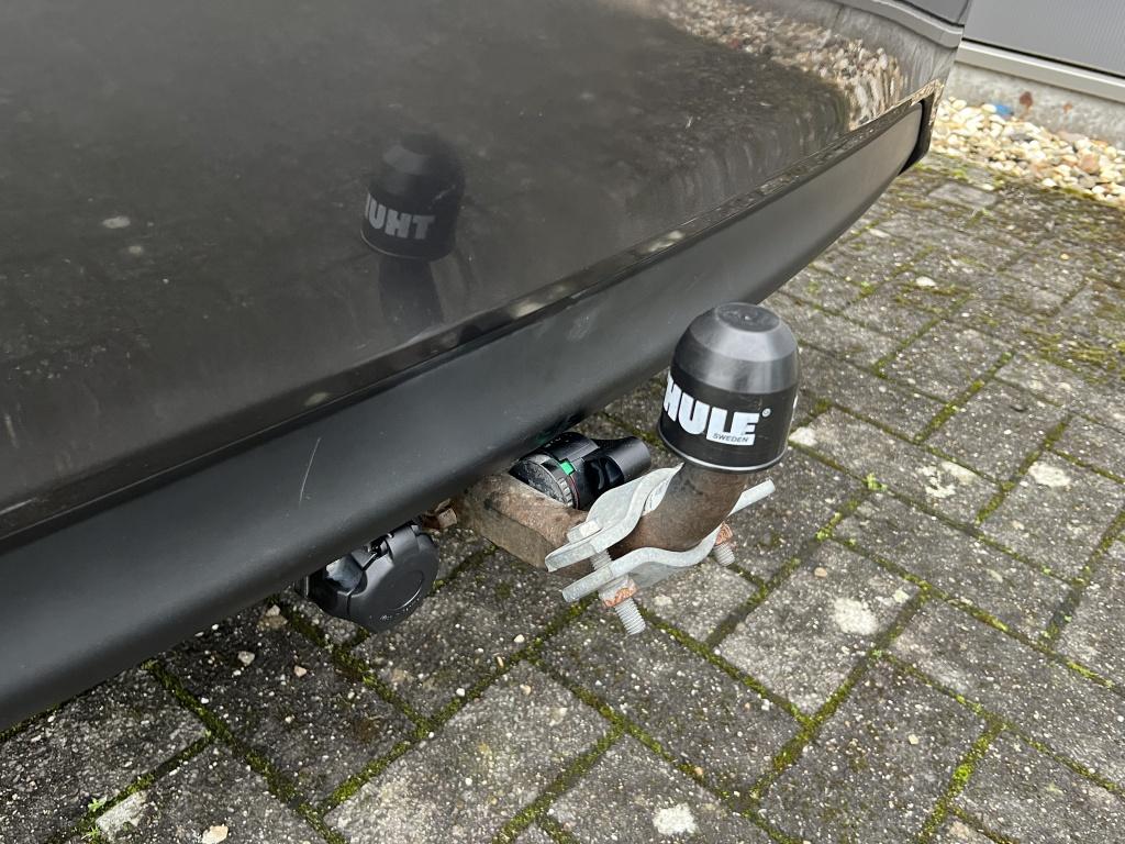 Toyota Auris 1.8 full hyb.exe.bns | trekhaak | parkeercamera