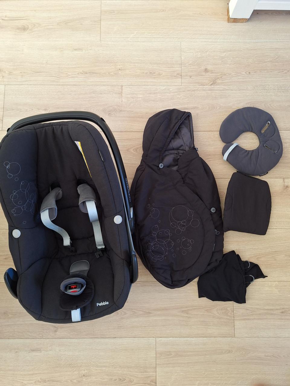 Te koop Maxi-cosi, autostoel en isofix
