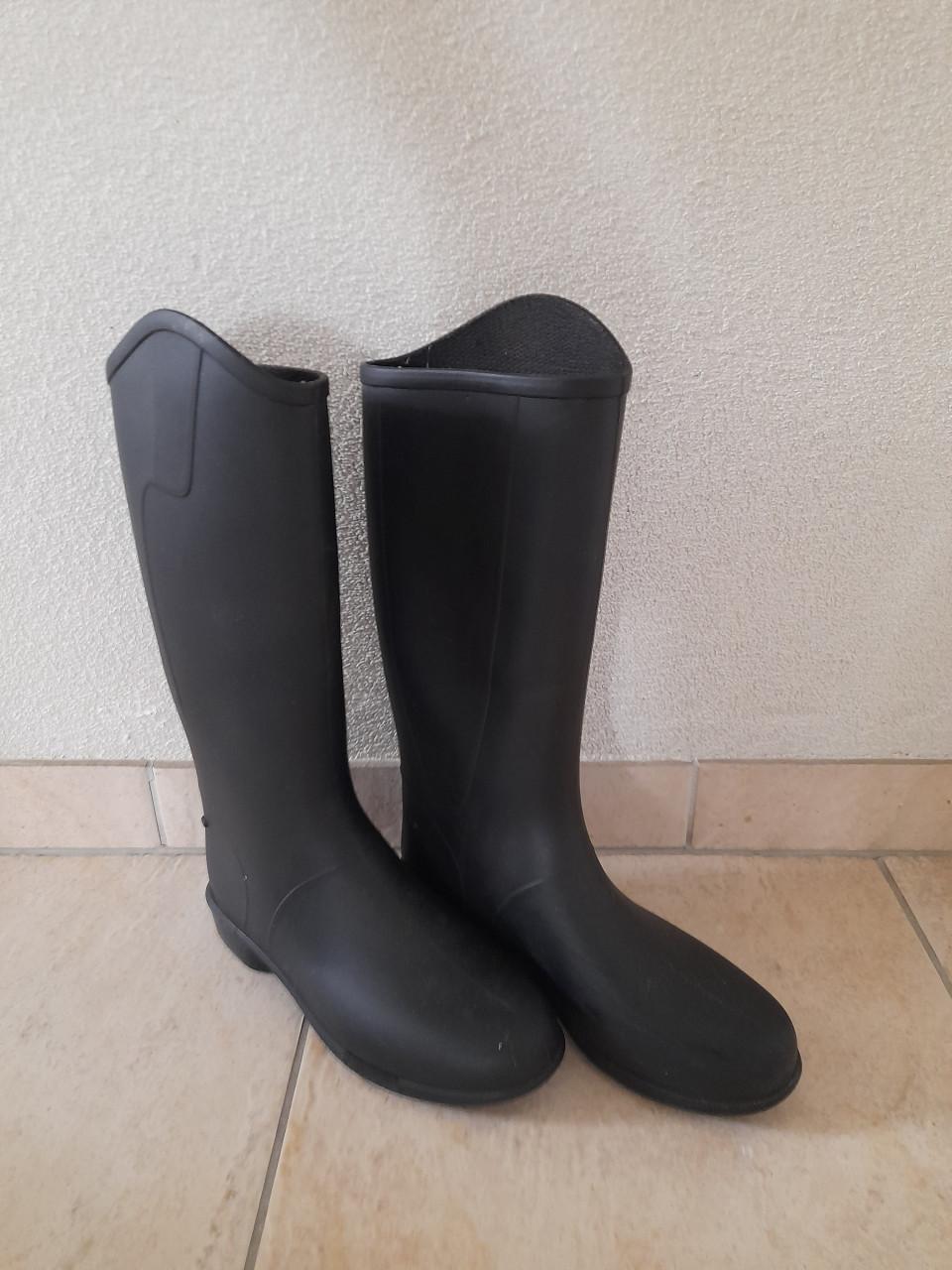 Paardrijlaarzen  maat 34  (in goede nette staat )