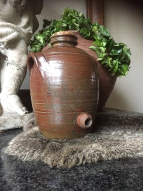 Oude Franse gres/azijnpot