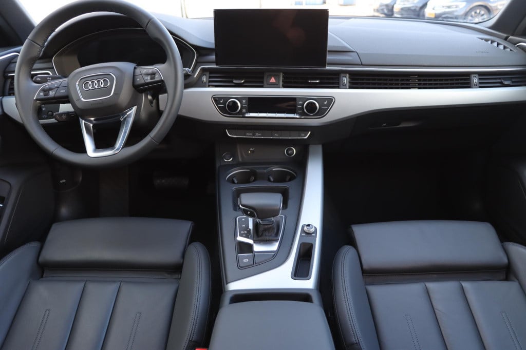 Audi A4 avant 35 tfsi s edition
