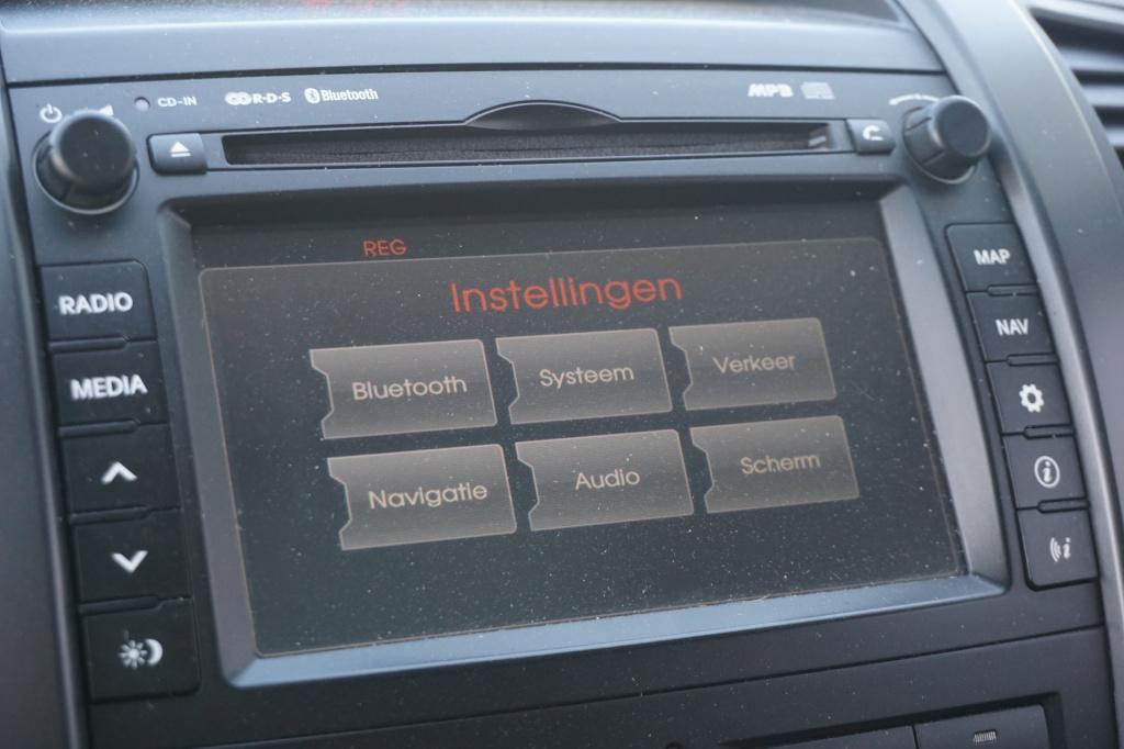 Kia Sorento 2.2 crdi x-clus. 7p. automaat - climate / navi / cruise / leder
