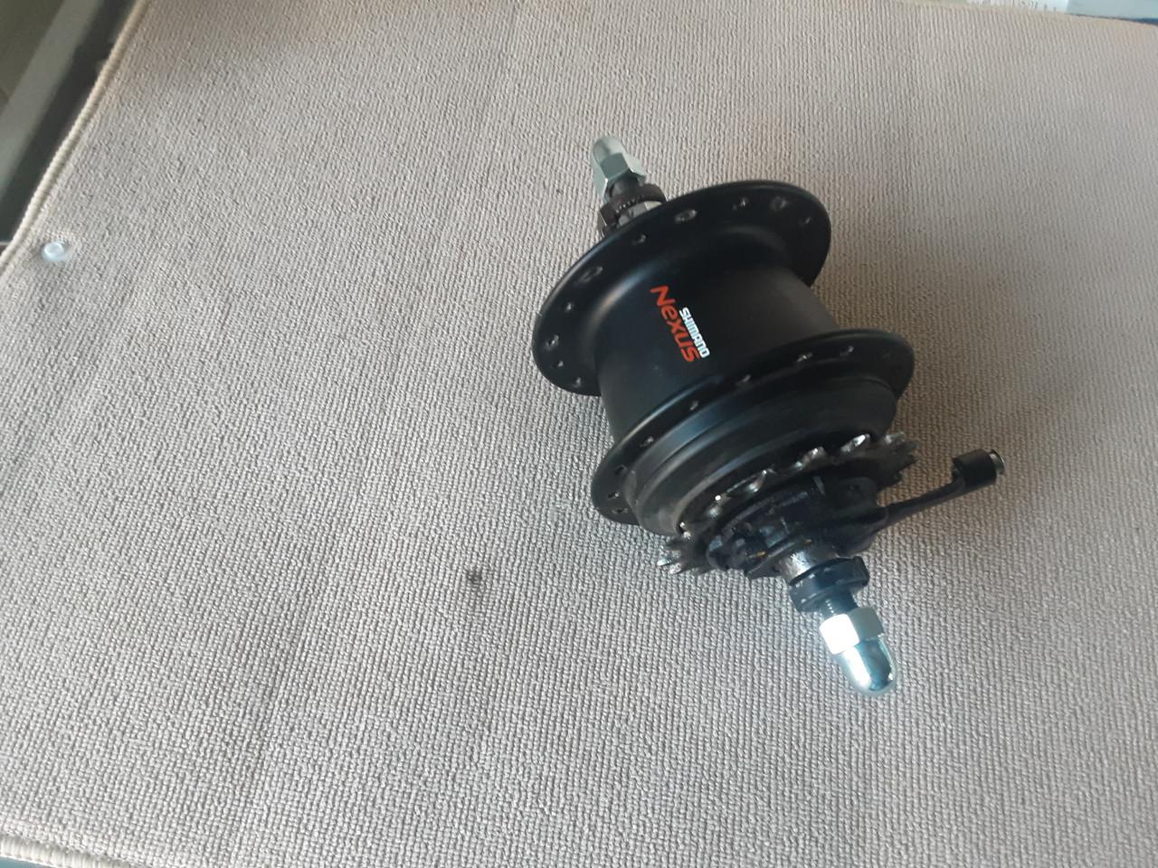 Shimano Nexus 7 speed naaf, velgrem  / rollerbrake rem