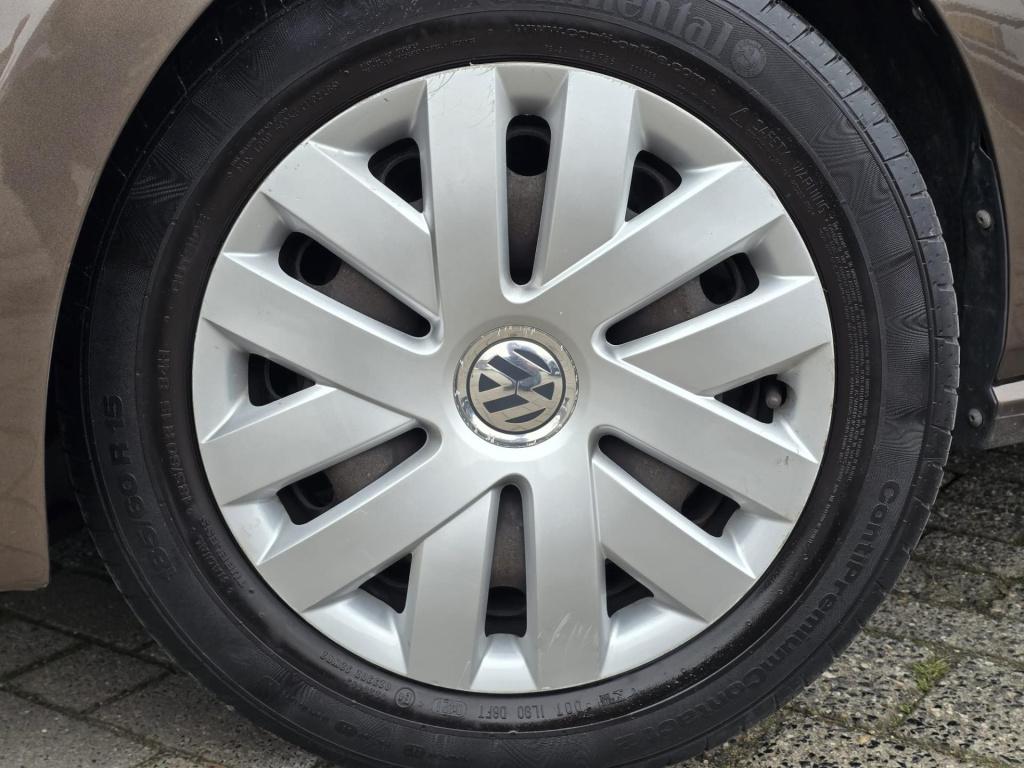 Volkswagen Polo 1.4-16v highline