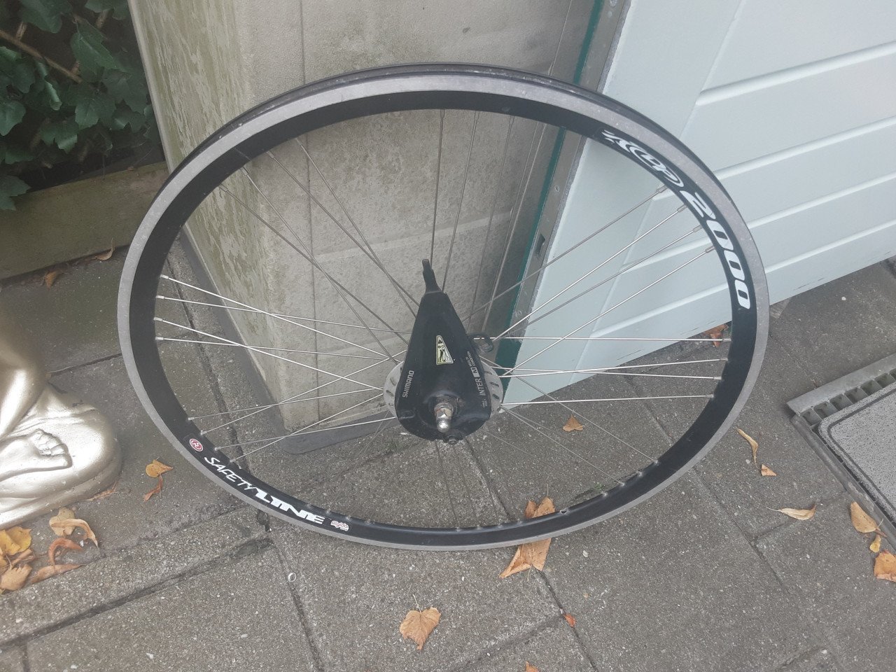 28 inch shimano voorwiel met rollerbrake rem