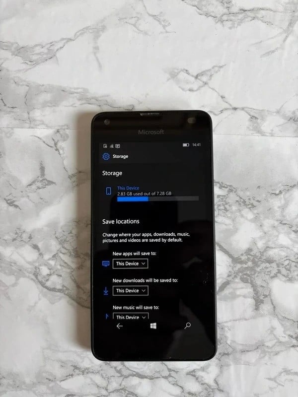 Microsoft Lumia 550 📱 Zwart – 7GB Opslag