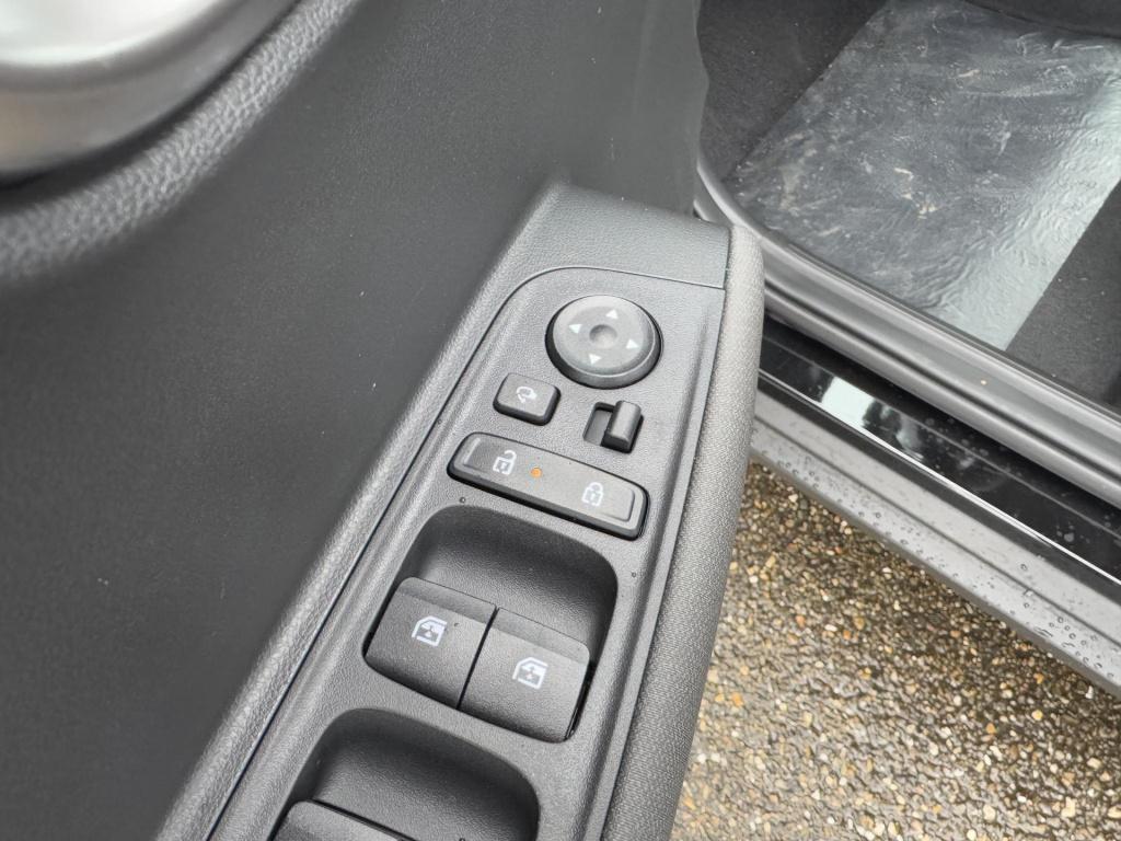 Hyundai Inster pulse 49 kwh winter pack